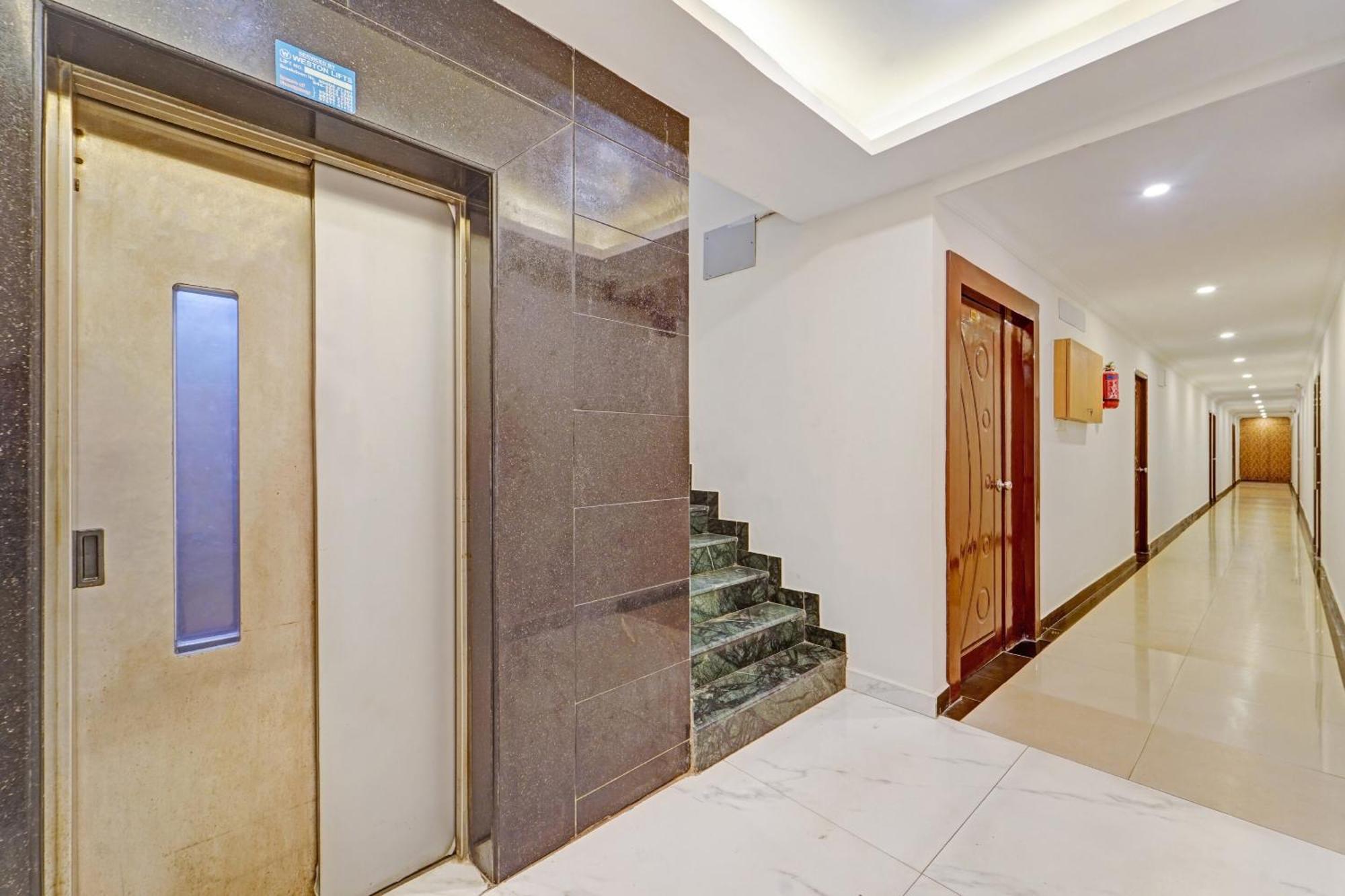 Collection O Mount Road Rich Mount Near Marina Beach Ξενοδοχείο Τσενάι Εξωτερικό φωτογραφία